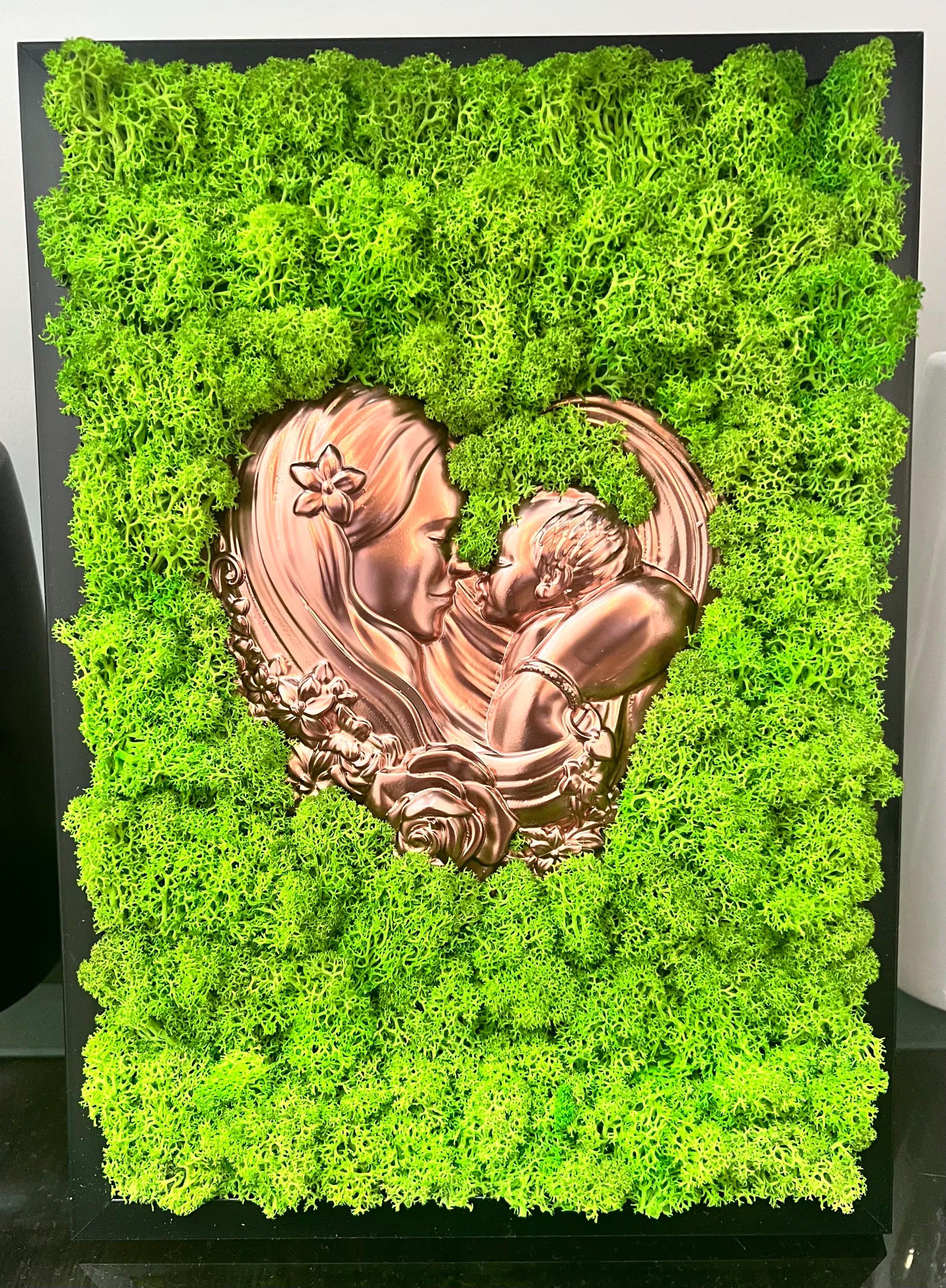 A mother's embras Eternal painting with scandinavian moss”