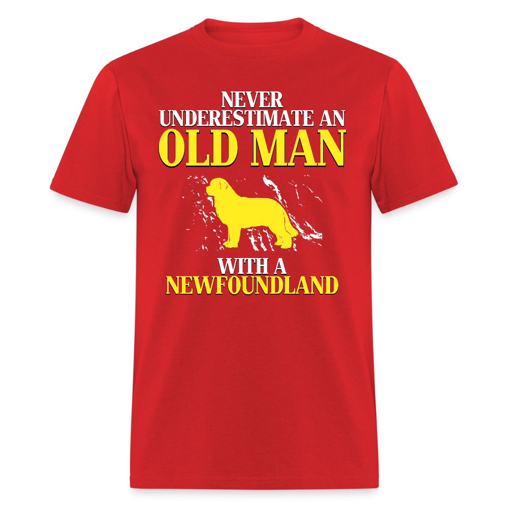 K00707  Personalizable Newfoundland Gift, Never underestimate an old man with a Newfoundland, Grandpa t Unisex Classic T-Shirt - red