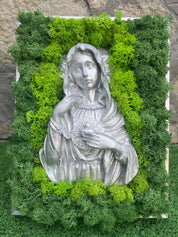Icon Virgin Mary 3D with Scandinavian moss
